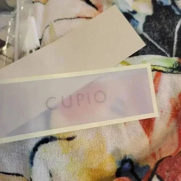 Cupio Women's Black, White & Bright Multicolor Viscose Floral Button Down Shirt - Picture 11 of 12